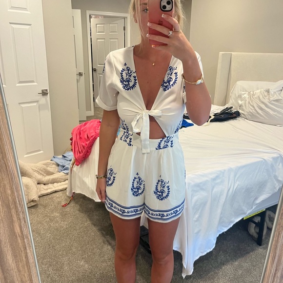 Tulsaroosa romper - Picture 1 of 3